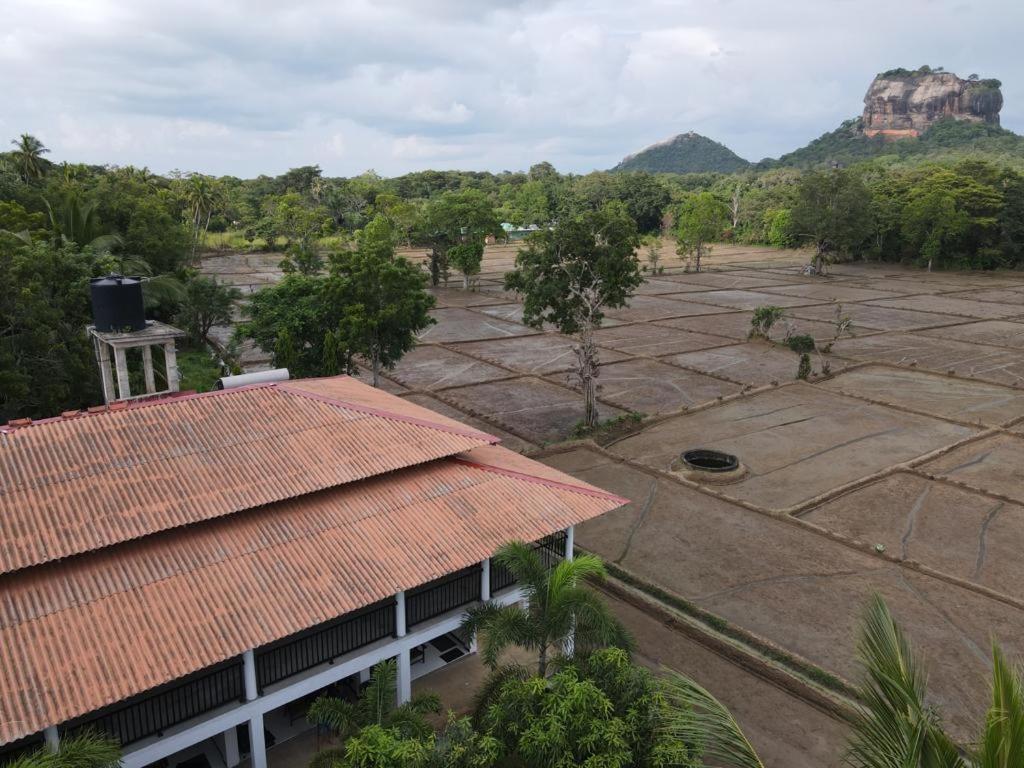 Castle View Sigiriya Ξενοδοχείο Εξωτερικό φωτογραφία