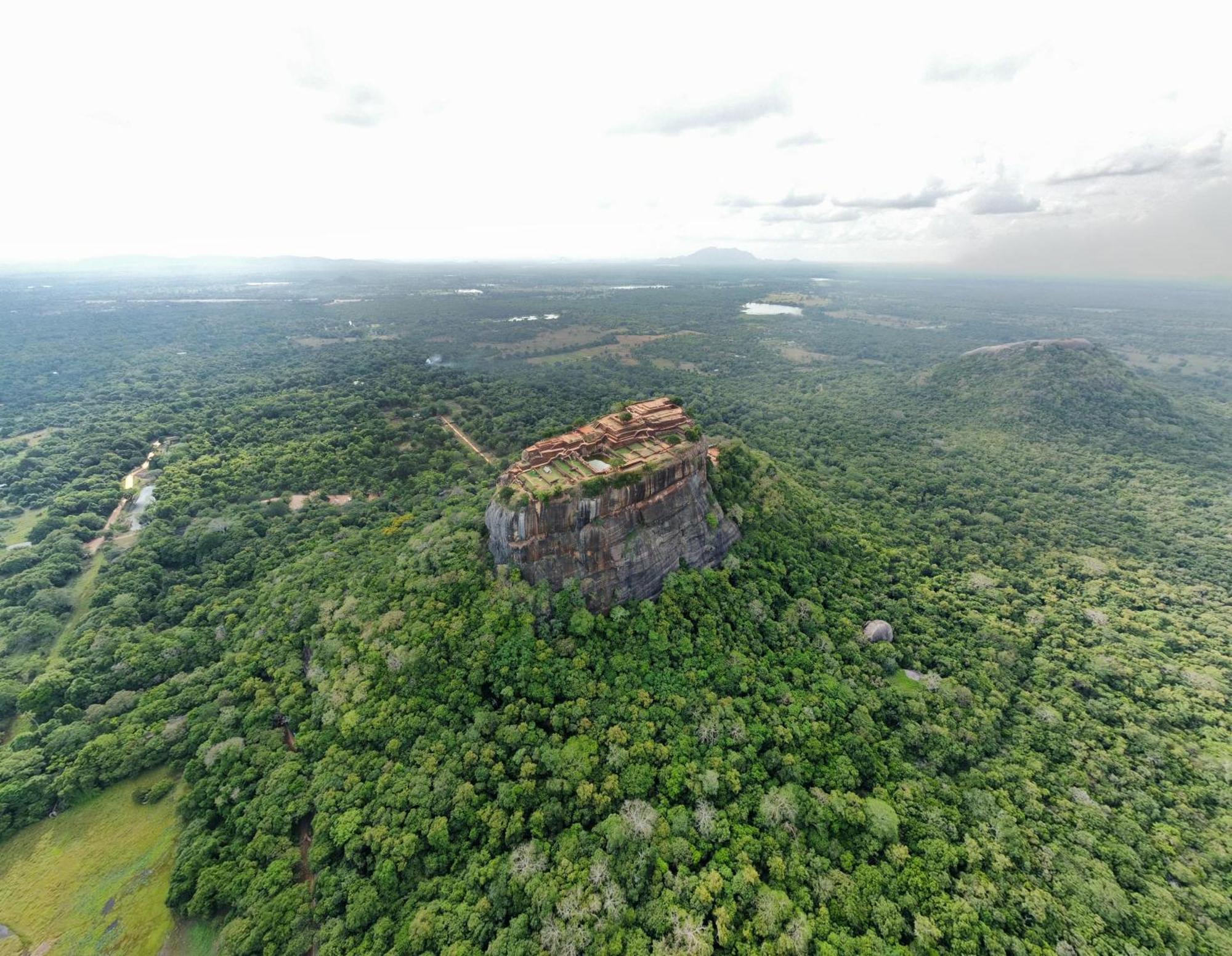 Castle View Sigiriya Ξενοδοχείο Εξωτερικό φωτογραφία